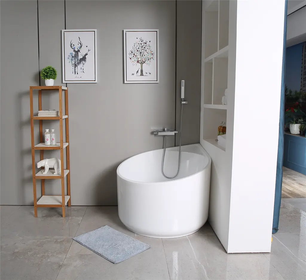 EC Series Freestanding Bathtub from Bella EC Series